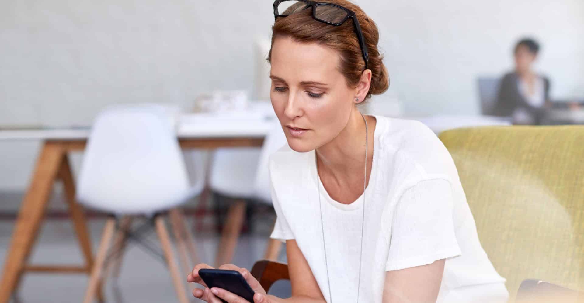 Balancing Social Media and Emotional Wellbeing as We Age