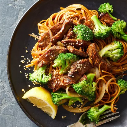 Sesame-Garlic Beef & Broccoli with Whole-Wheat Noodles