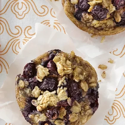 Breakfast Blueberry-Oatmeal Cakes